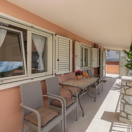 Apartment Oaza